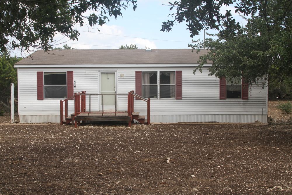 Leander Storage Site: 13675 Hero Way W, Leander, TX 78641
